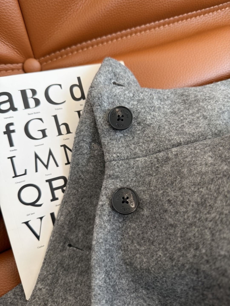 chr1st1an D10r outwear